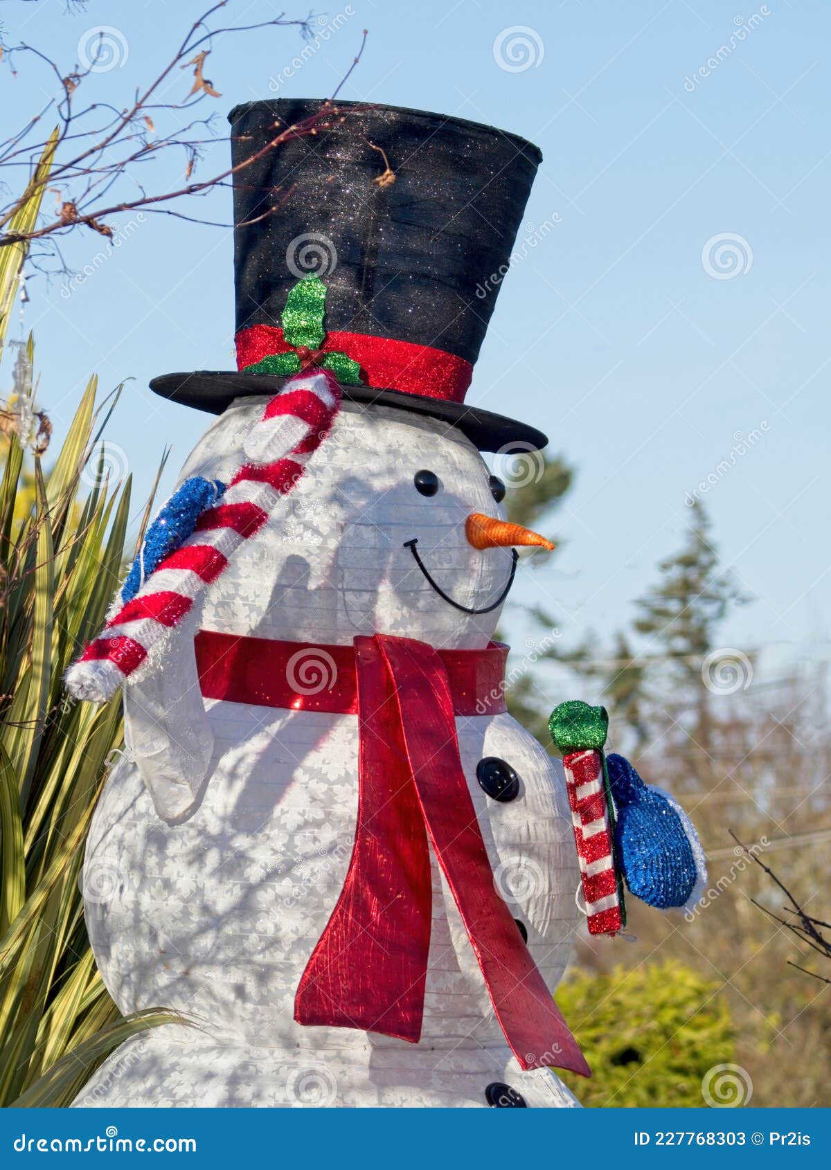 Xmas Blow Up Inflatable Snowman Outdoor Indoor Decorations 5 FT Inflated Snowman with Buffalo Check Scarf & Gloves Joliyoou Plush Inflatable Decoration 