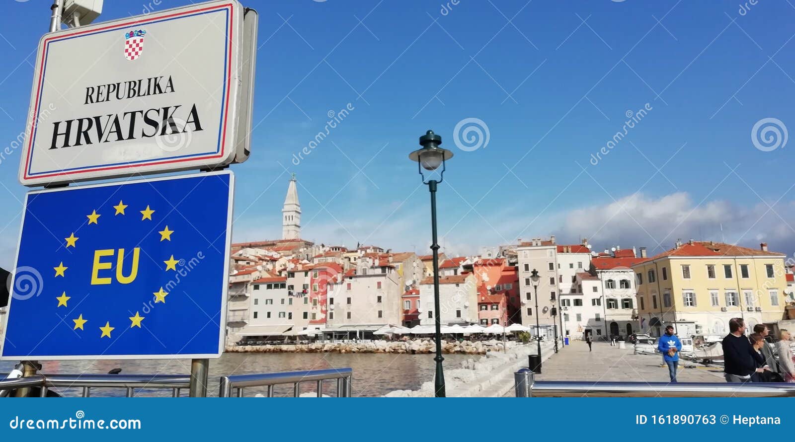 https://thumbs.dreamstime.com/z/information-table-port-rovinj-istria-republika-hrvatska-republic-croatia-eu-signs-visible-entering-rovinj-161890763.jpg