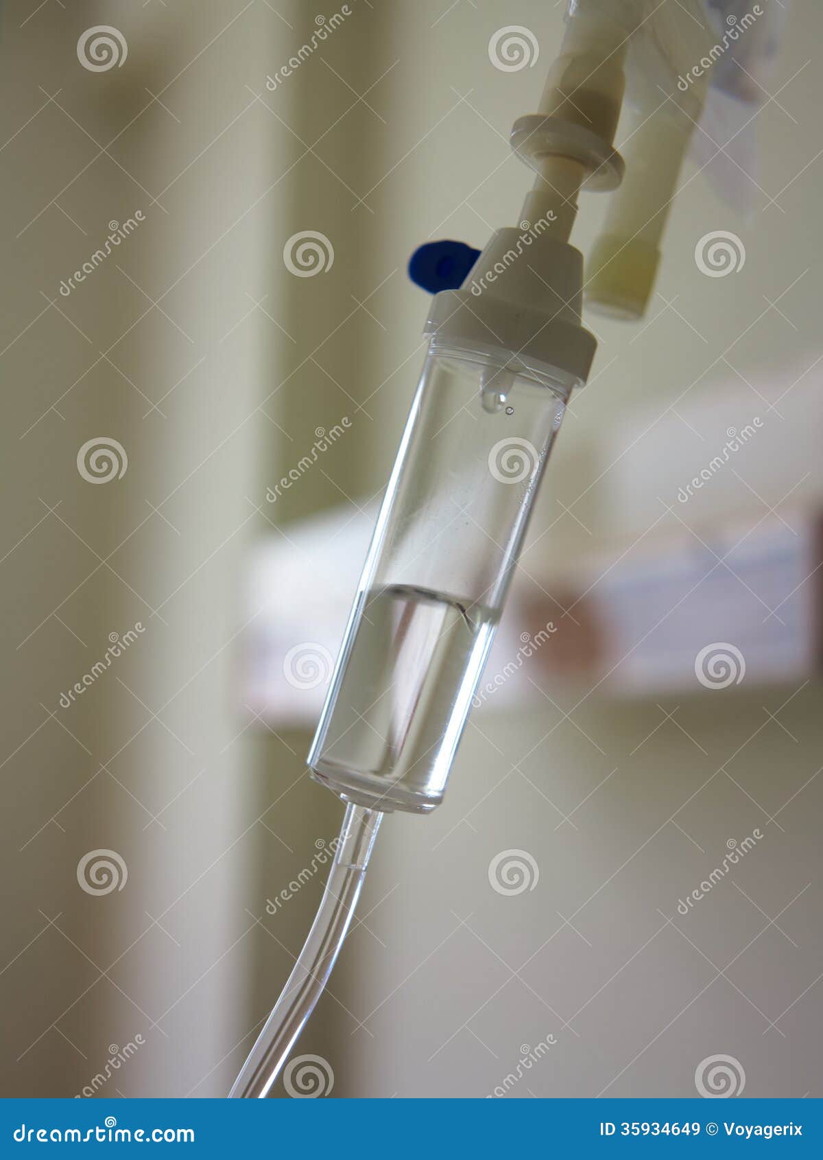 Infusion Bottle With IV Solution In Hospital Royalty Free Stock Images