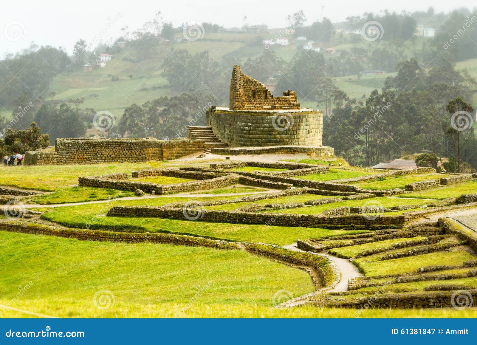 ingapirca inca ruins in ecuador