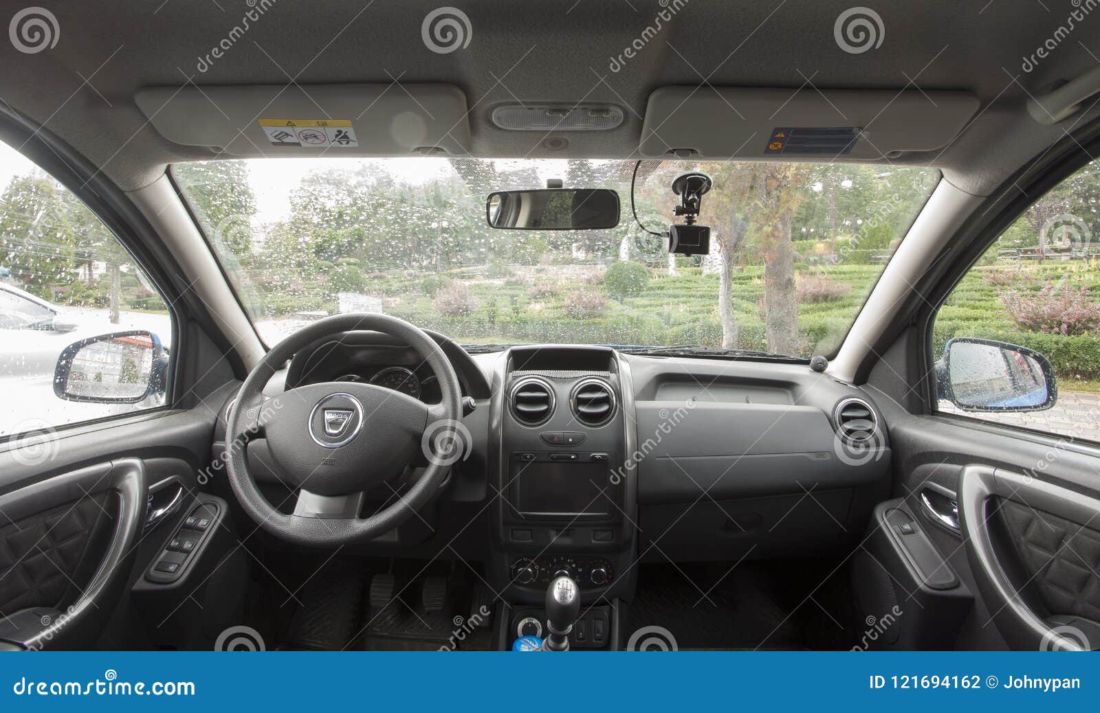 Innenraum Von Auto Dacia Dusters Suv Breite Ansicht
