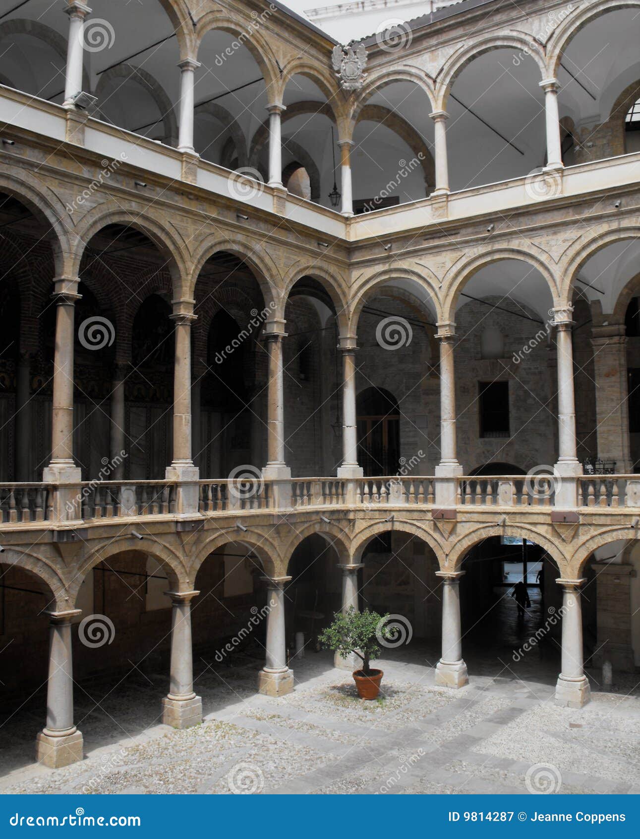 inner courtyard of an italian palace.