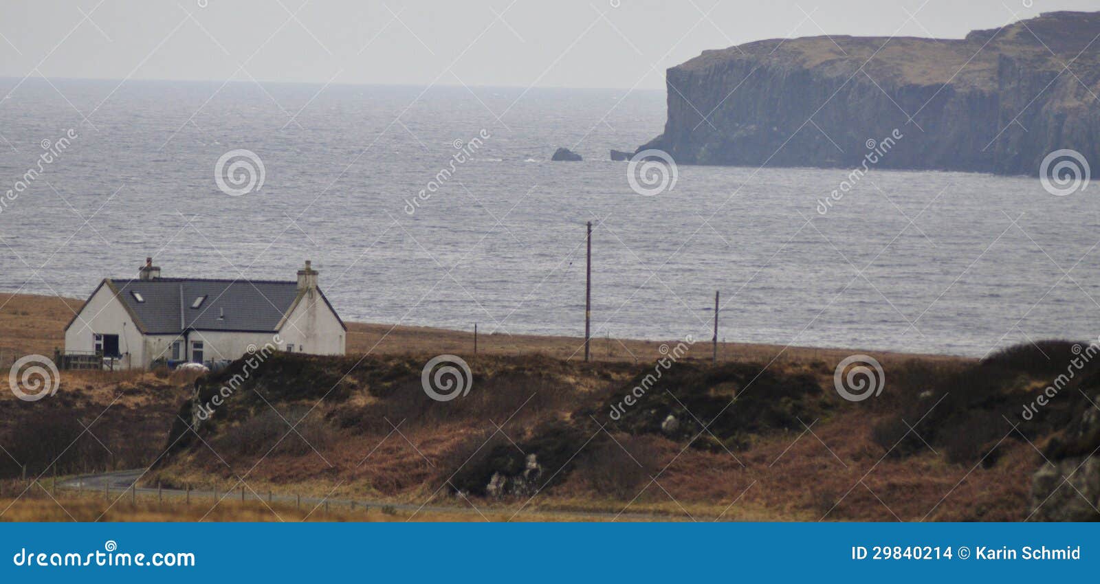 Insel der Skye Winterfarben. Insel des Himmels noch in den Winterfarben, glauben gerade dem Geist der Insel von Skye am Anfang März und am Wartefrühling, um zu beginnen