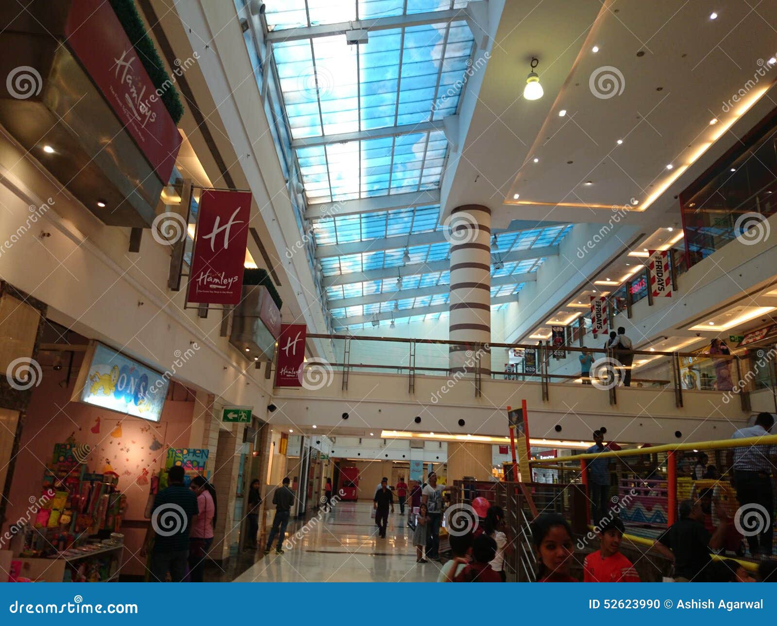 Inside dlf mall in Delhi editorial image. Image of shopping - 52623990