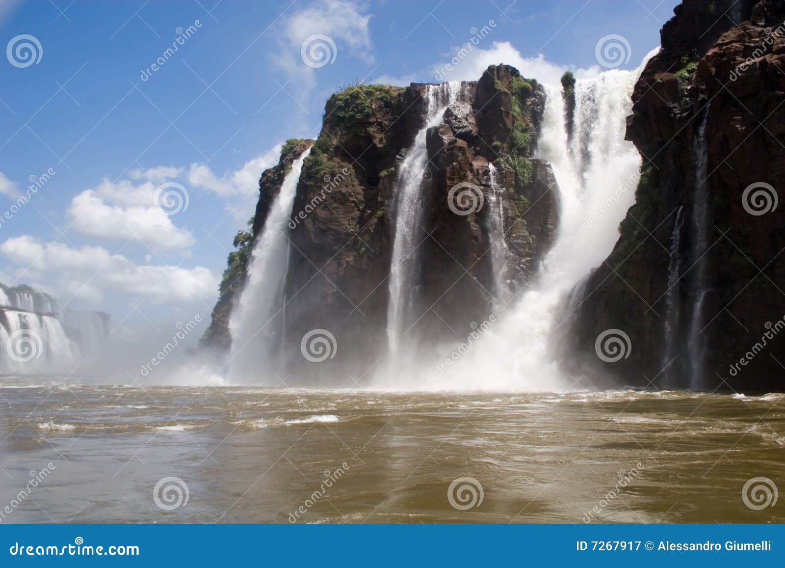 inside iguassu falls 2