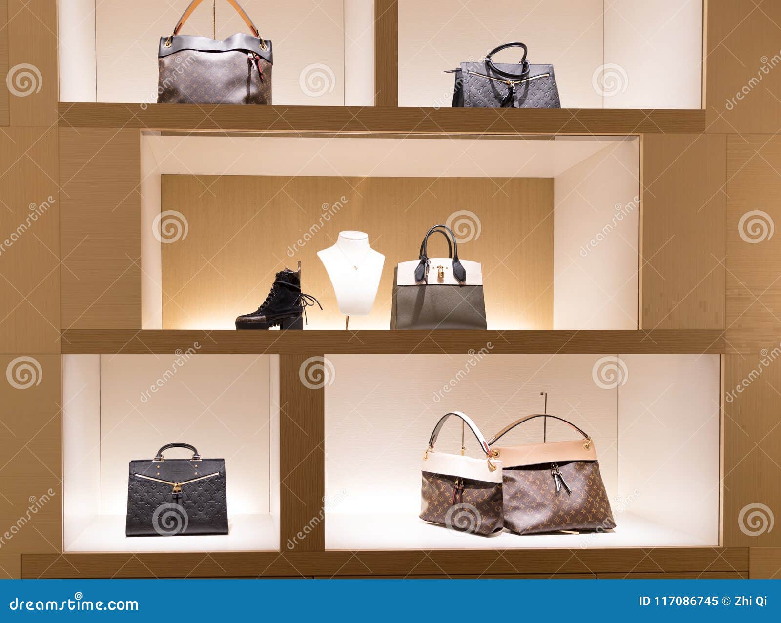 Inside Louis Vuitton Store At King Of Prussia Mall. Editorial Image - Image of goods, mall ...