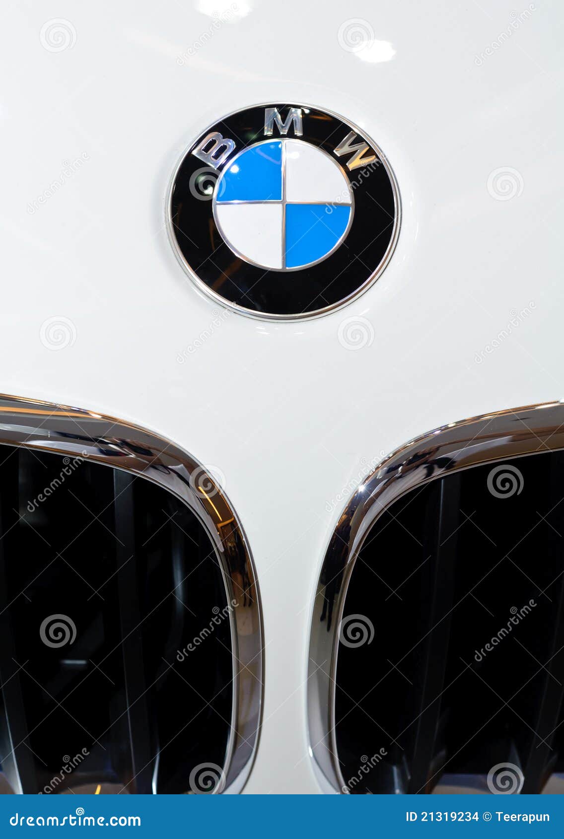 https://thumbs.dreamstime.com/z/insignia-de-bmw-21319234.jpg