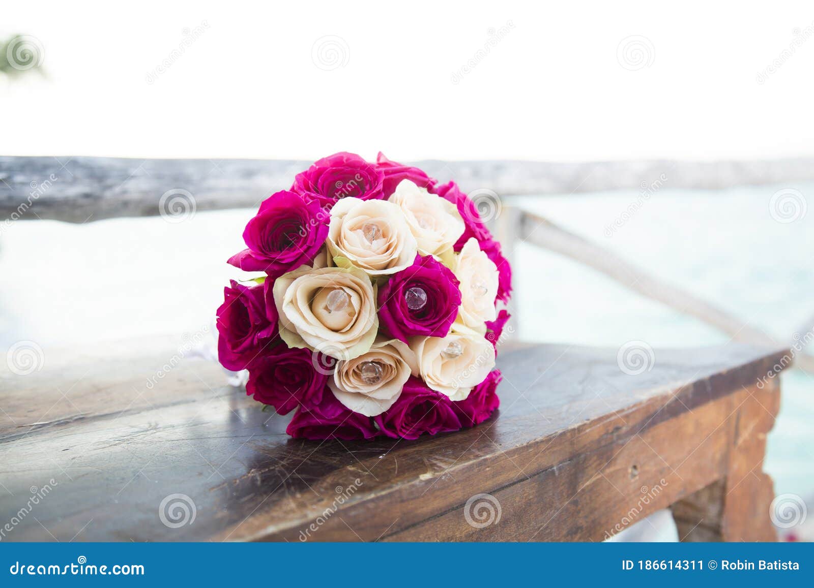 Inspiração Do Buquê De Flores De Casamento Imagem de Stock - Imagem de  buquê, romântico: 186614311
