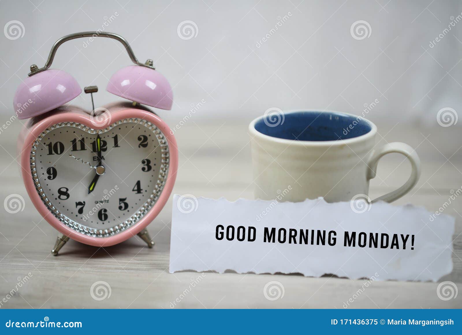 Inspirational Quote - Good Morning Monday. with Pink Desk Clock ...