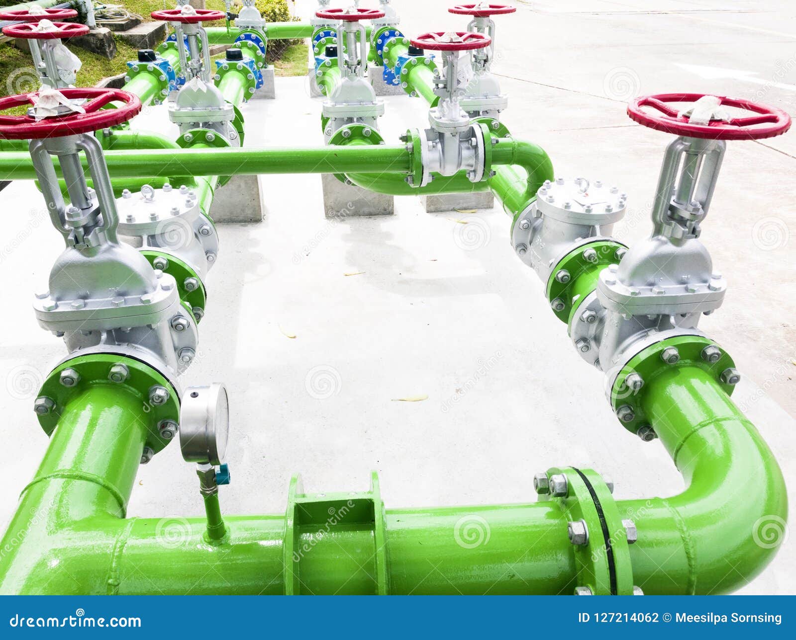 Installation of Green Water Pipe System in the Water System in the