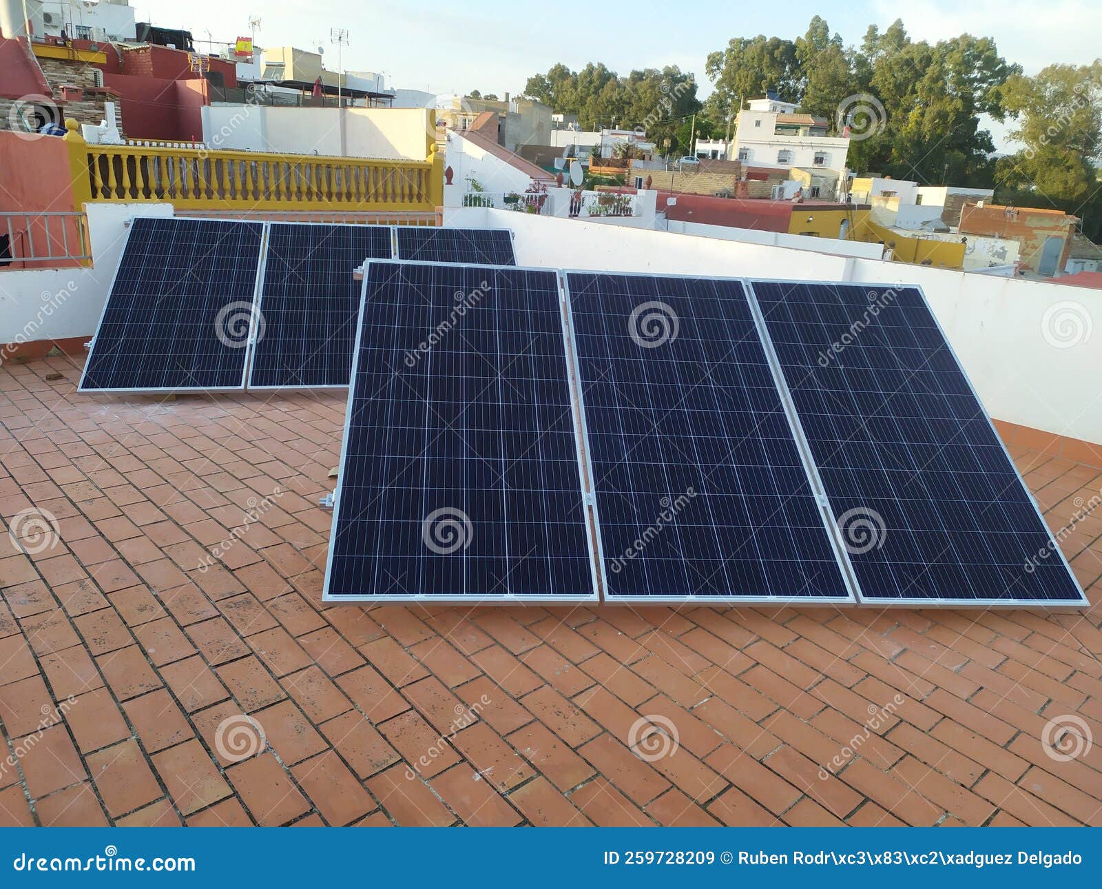 installation of 6 solar panels