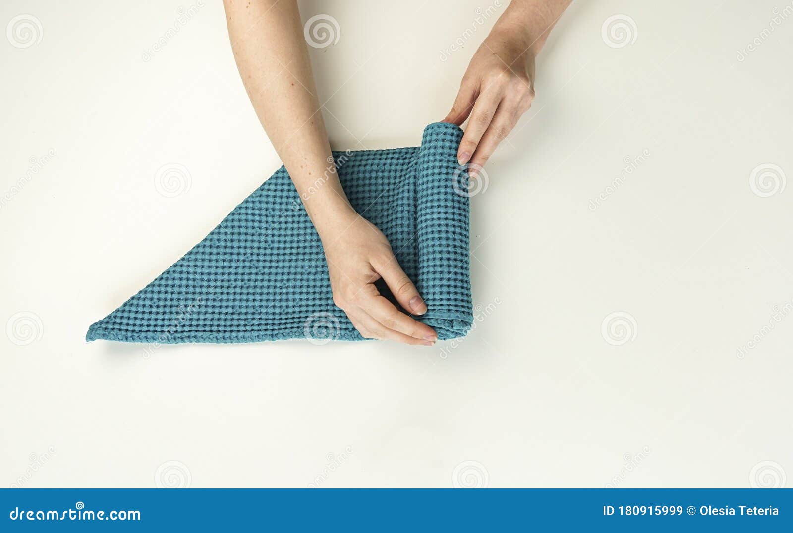 Instructions Do it Yourself, Roll Up the Towel Nicely Stock Image