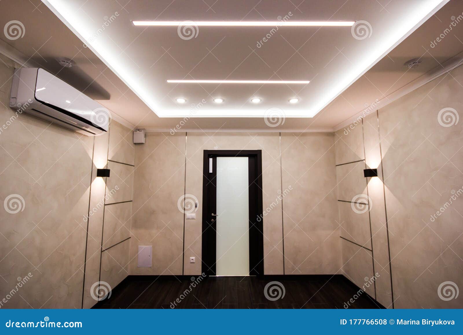 28,992 Lighting Office Stock Photos - Free & Royalty-Free Stock Photos from  Dreamstime