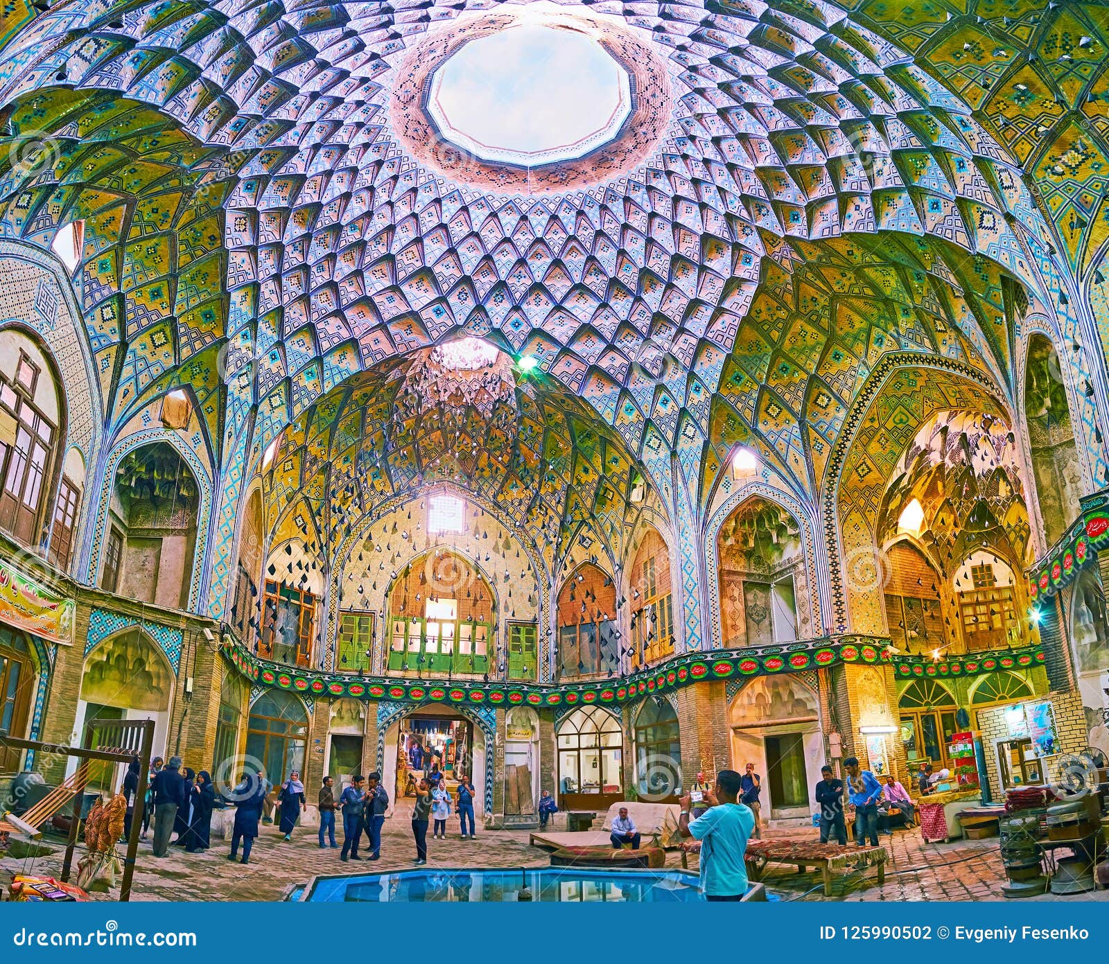 Interior Of Aminoddole Caravanserai In Grand Bazaar Of Kashan I