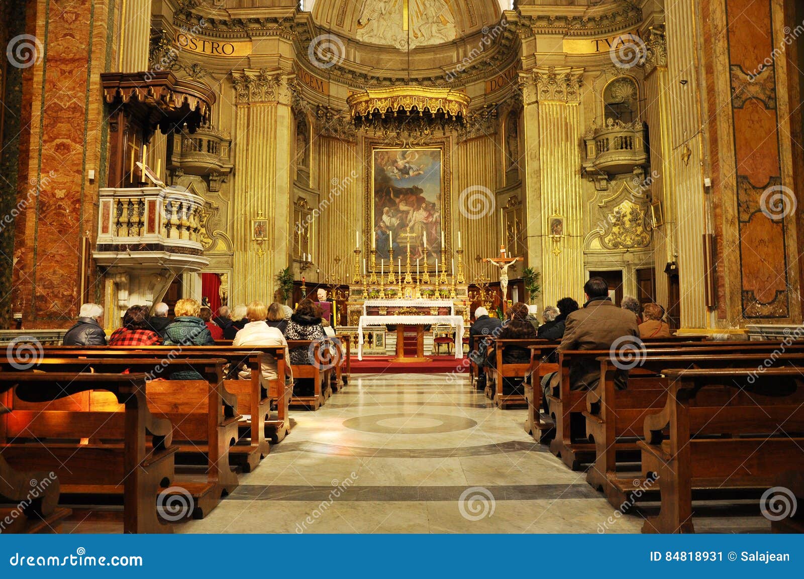 Resultado de imagem para foto da igreja catolica de roma