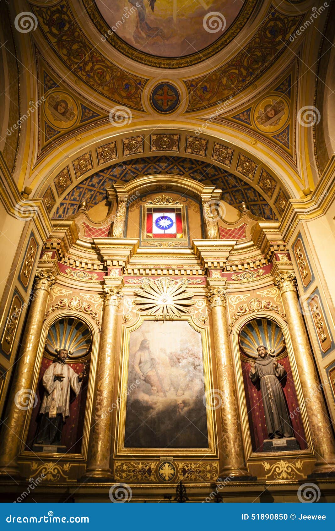 Interior De La Basílica Nuestra Senora De Merced En La Capital De Córdoba, La Argentina Foto de archivo - Imagen de interior, monumento: 51890850 Interior De La Basílica Nuestra Senora De Merced En La Capital De Córdoba, La Argentina Foto de archivo - Imagen de interior, monumento: 51890850