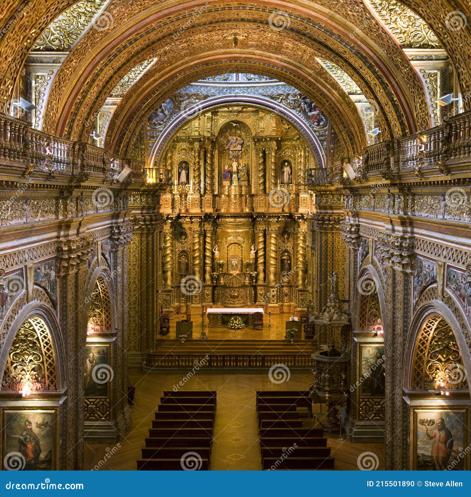 Interior De La Compania Iglesia Jesuita Quito Ecuador Imagen editorial - Imagen de recorrido, adornado: 215501890 Interior De La Compania Iglesia Jesuita Quito Ecuador Imagen editorial - Imagen de recorrido, adornado: 215501890