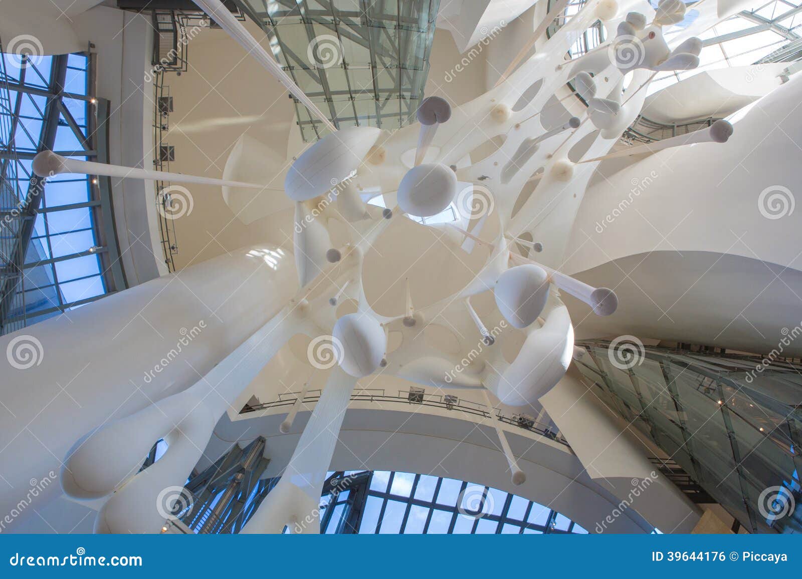 overrun Compliance to Honesty Interior of Guggenheim Museum in Bilbao Editorial Photo - Image of gehry,  scenes: 39644176