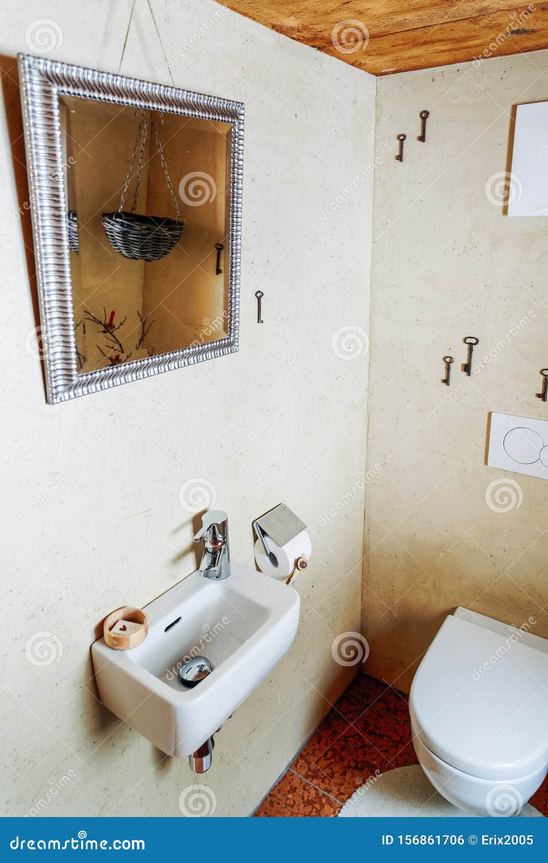 spannend mannetje Levendig Interior of Modern Bathroom Design Toilet Bowl Sink Mirror Stock Photo -  Image of modern, home: 156861706