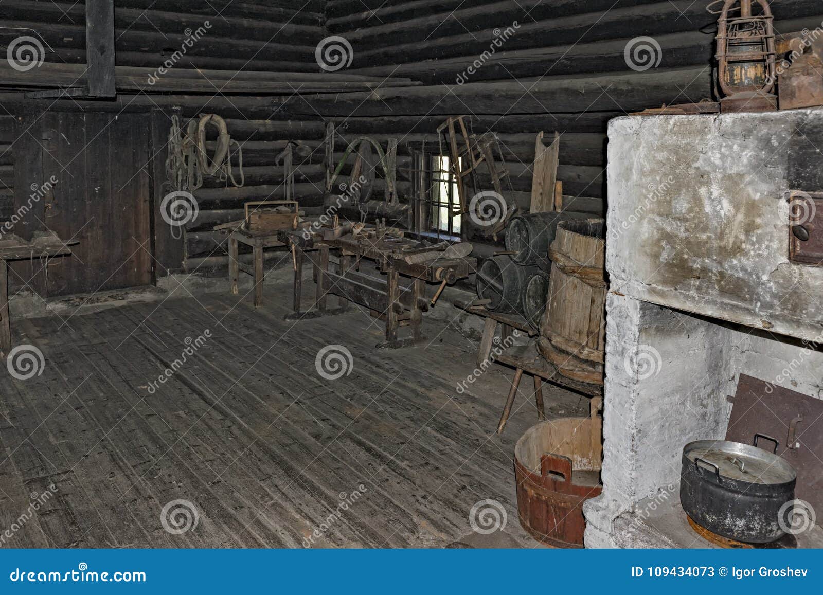 Old Log Cabin Interior Stock Image Image Of Bench Ancient