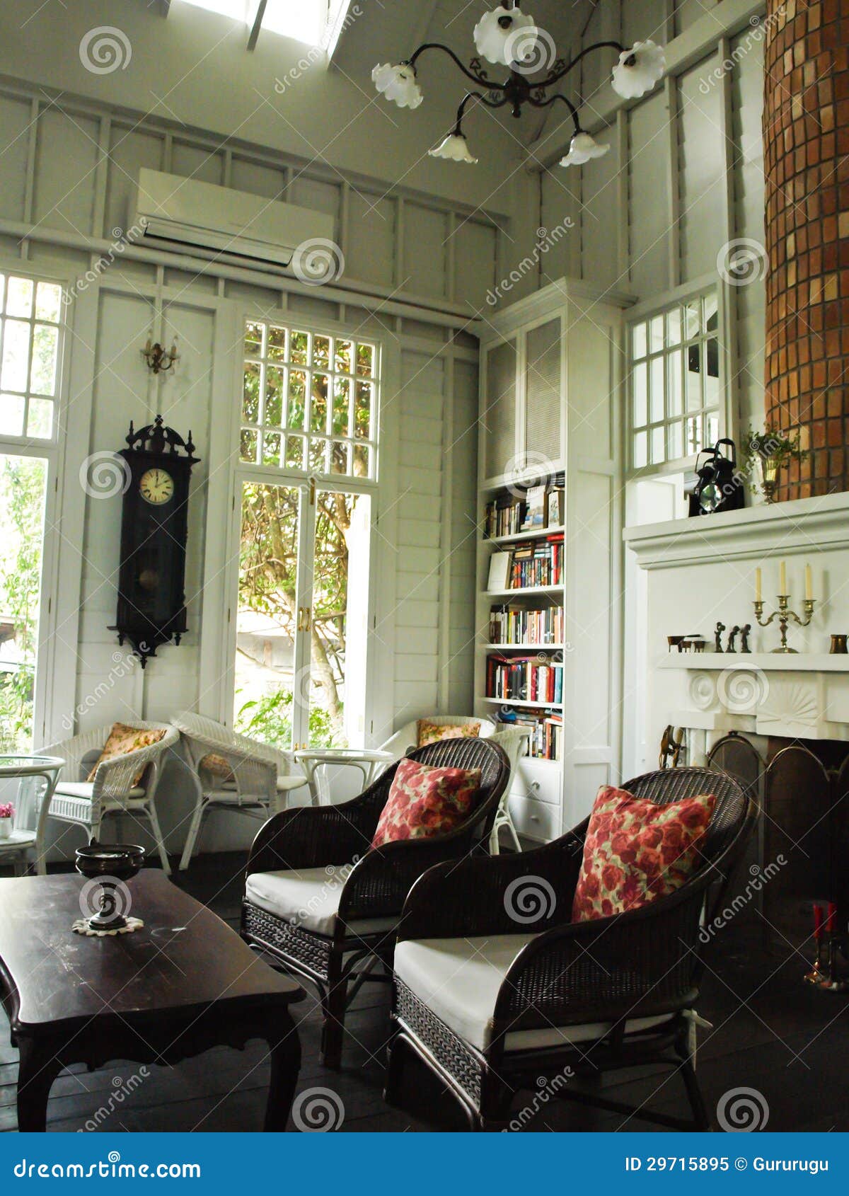  White English Cottage Room Royalty Free Stock Photo - Image: 29715895