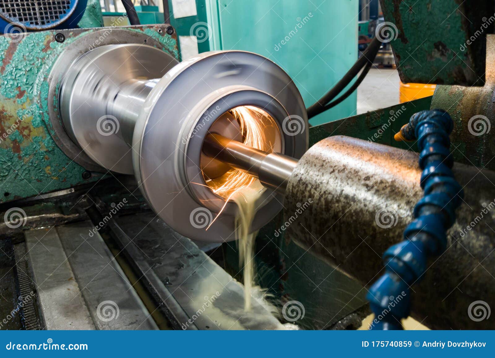 Internal Grinding of a Cylindrical Mandrel with a Watercooled Abrasive