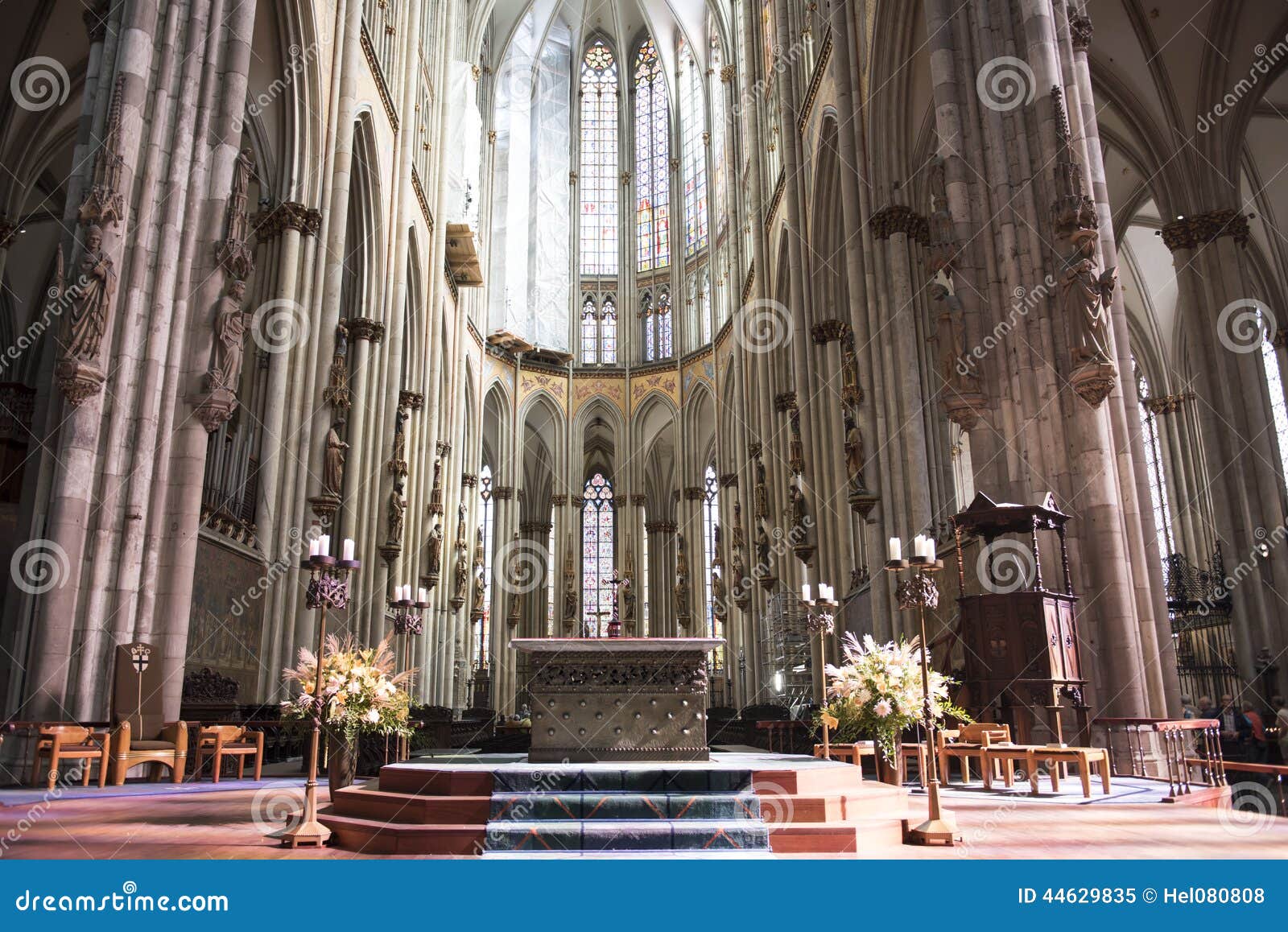 Interno di Colonia della cattedrale. Interno con l'altare della cattedrale di Colonia, Germania