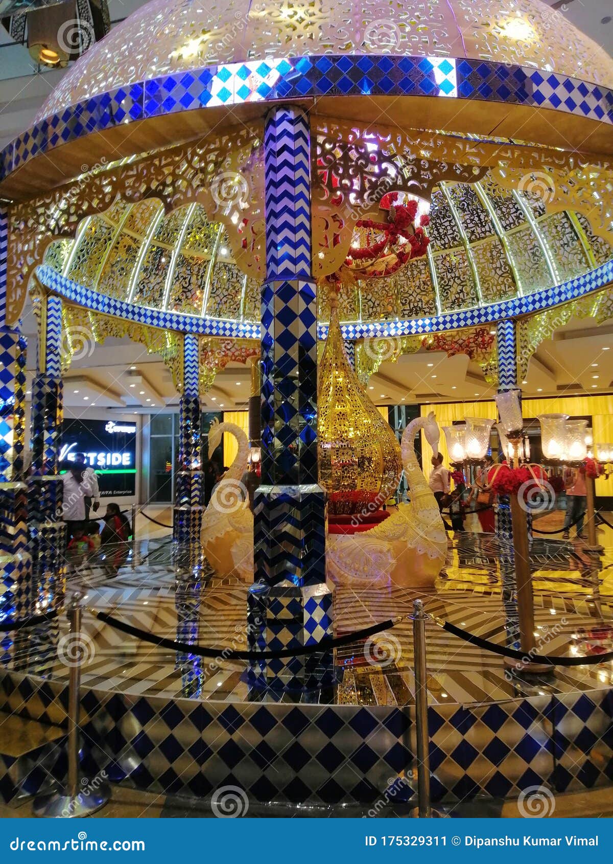 Interrior of Phoenix Mall Pune Editorial Photo Image of phoenix