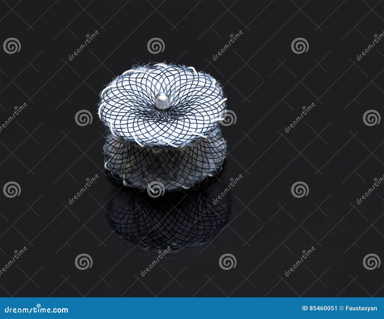 intracardiac occluding device