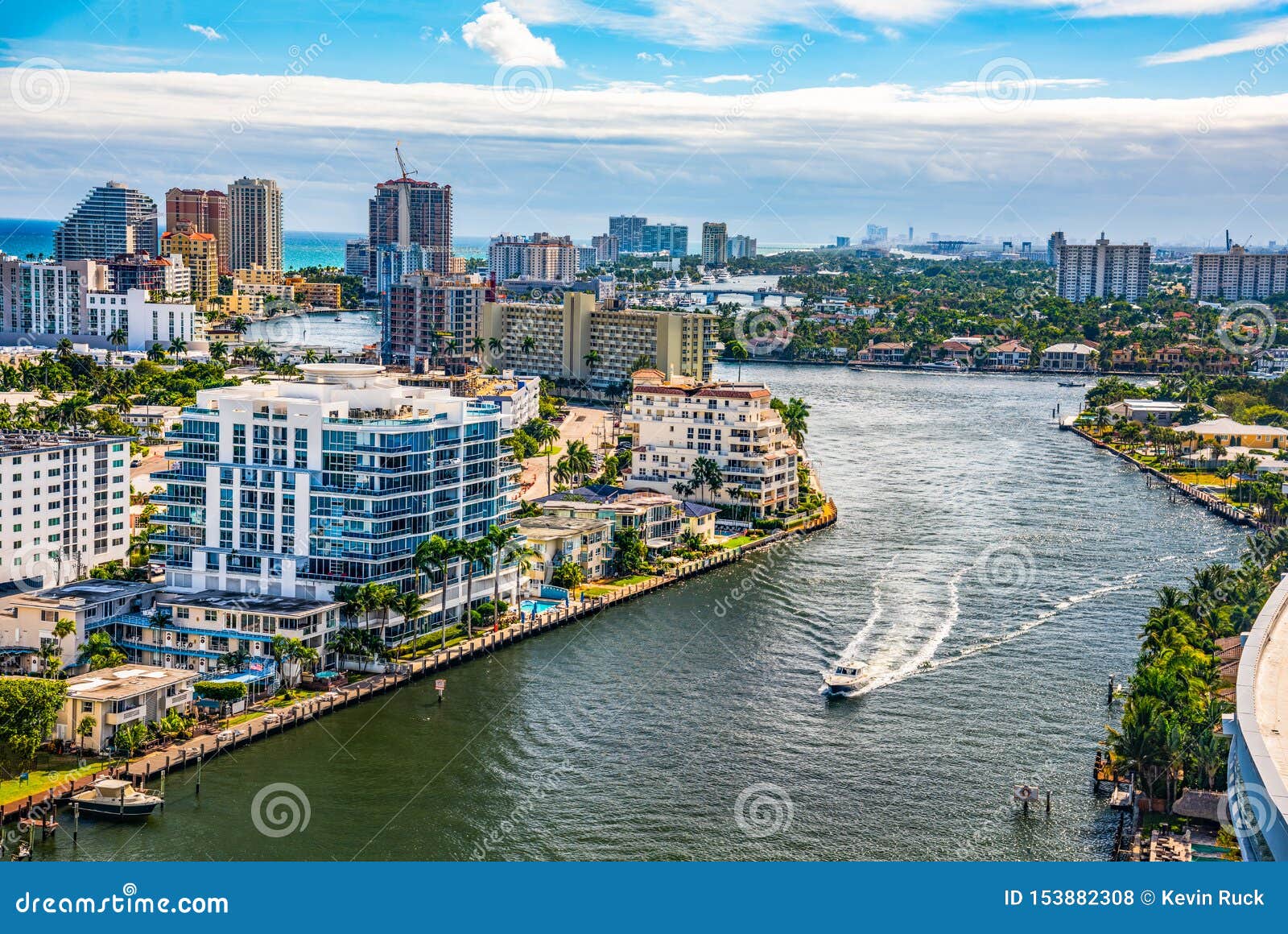intracoastal waterway in fort lauderdale, florida, usa