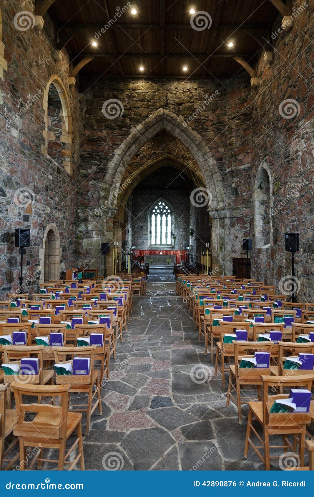 iona, the nave of the abbey church