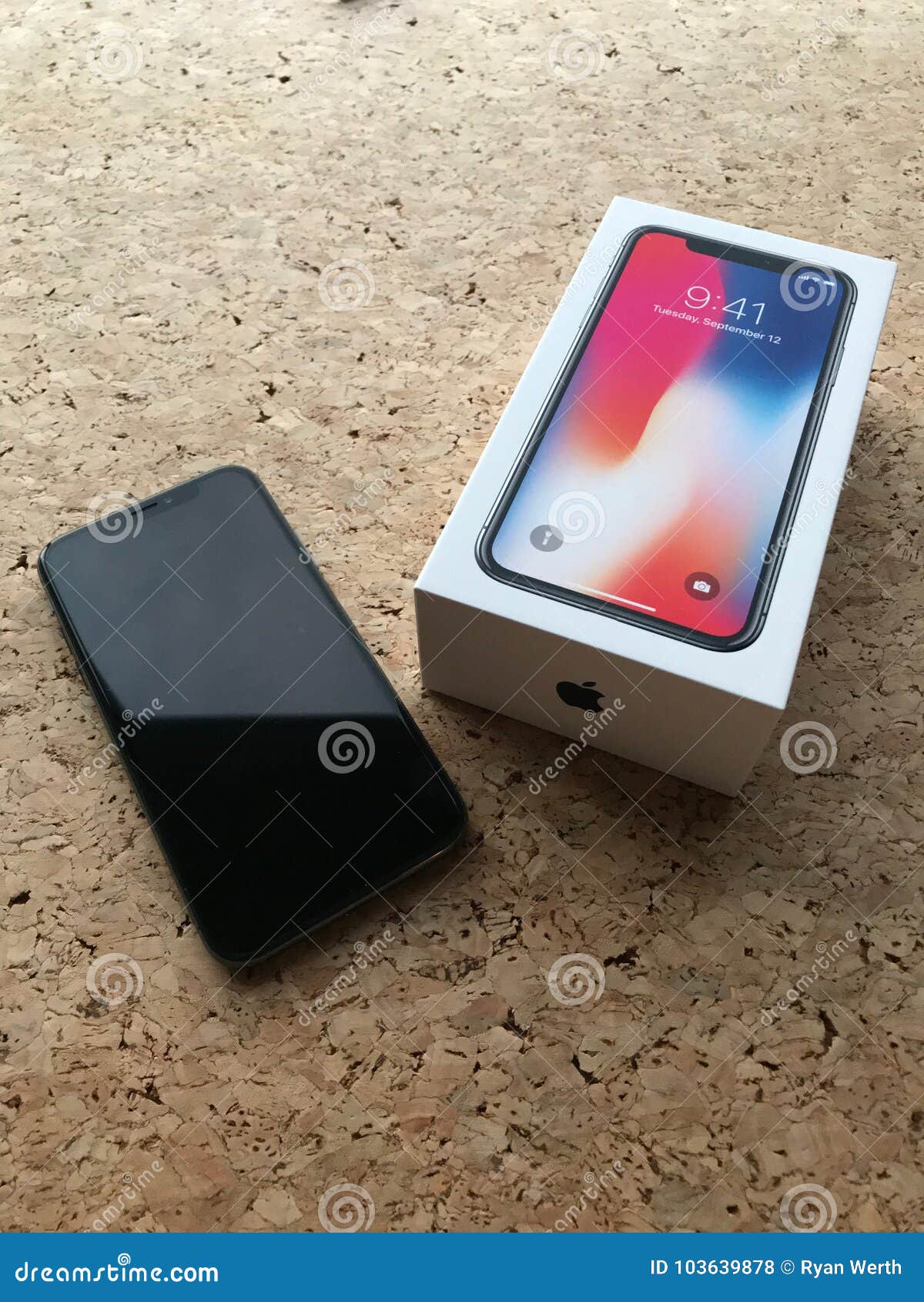 Iphone box