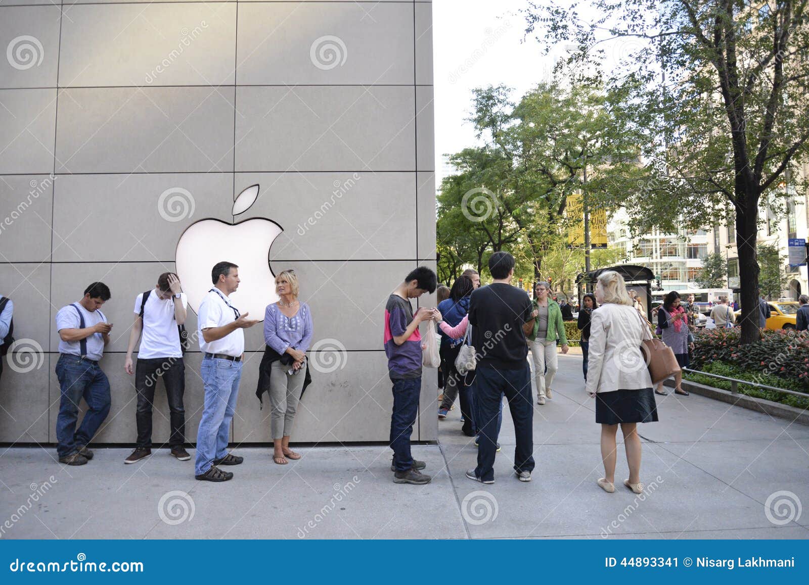 Chicago Apple Store 6