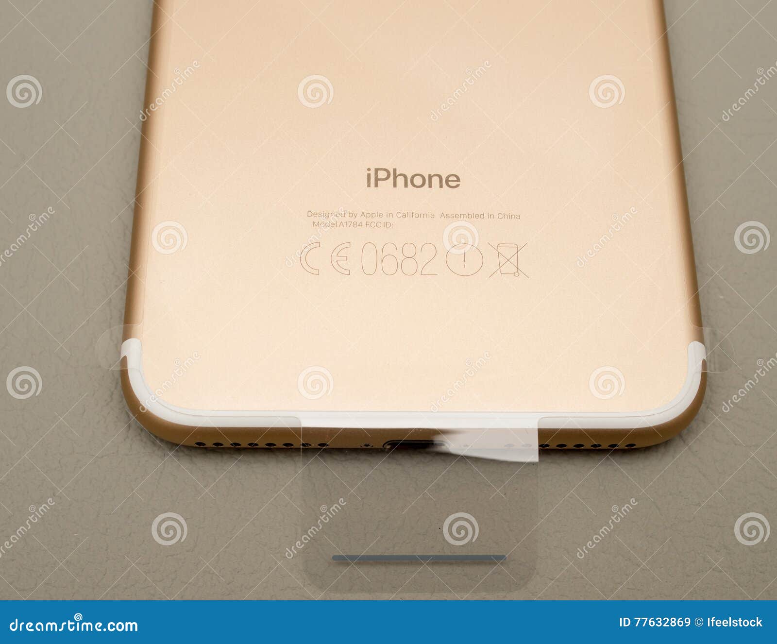 Iphone 7 Plus Dual Camera Unboxing Editorial Stock Image Image Of Electronics Computers