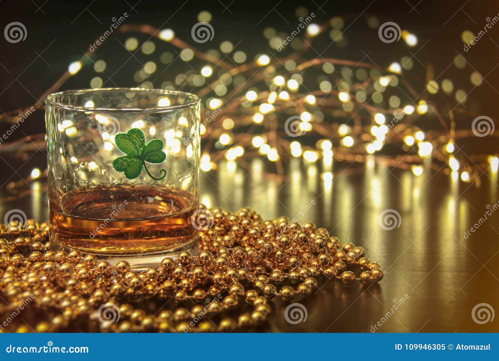 irish whiskey st patricks clover golden glow