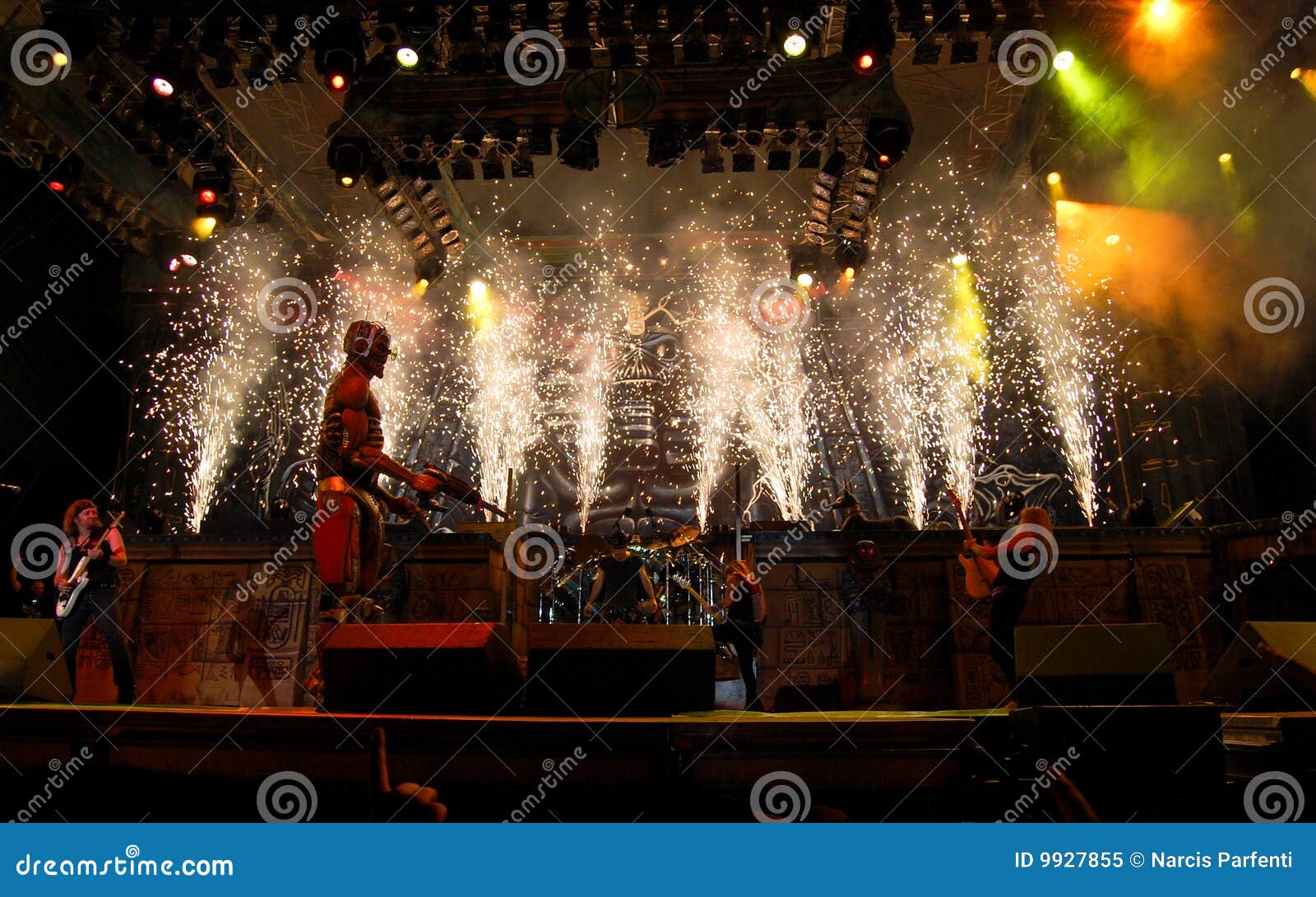 Iron Maiden In Concert editorial image. Image of flames 9927855