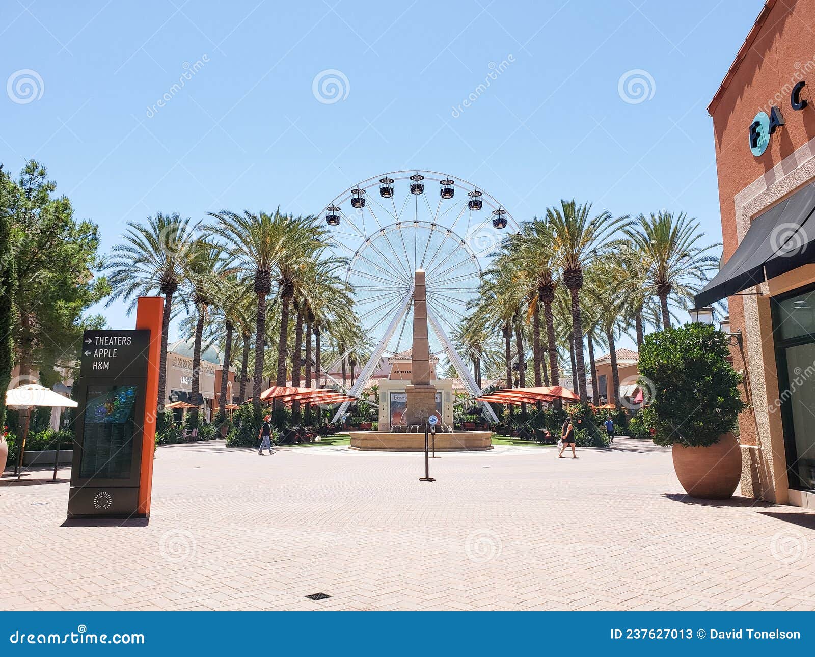 Giant Wheel, Irvine Spectrum Editorial Stock Photo - Image of logo ...