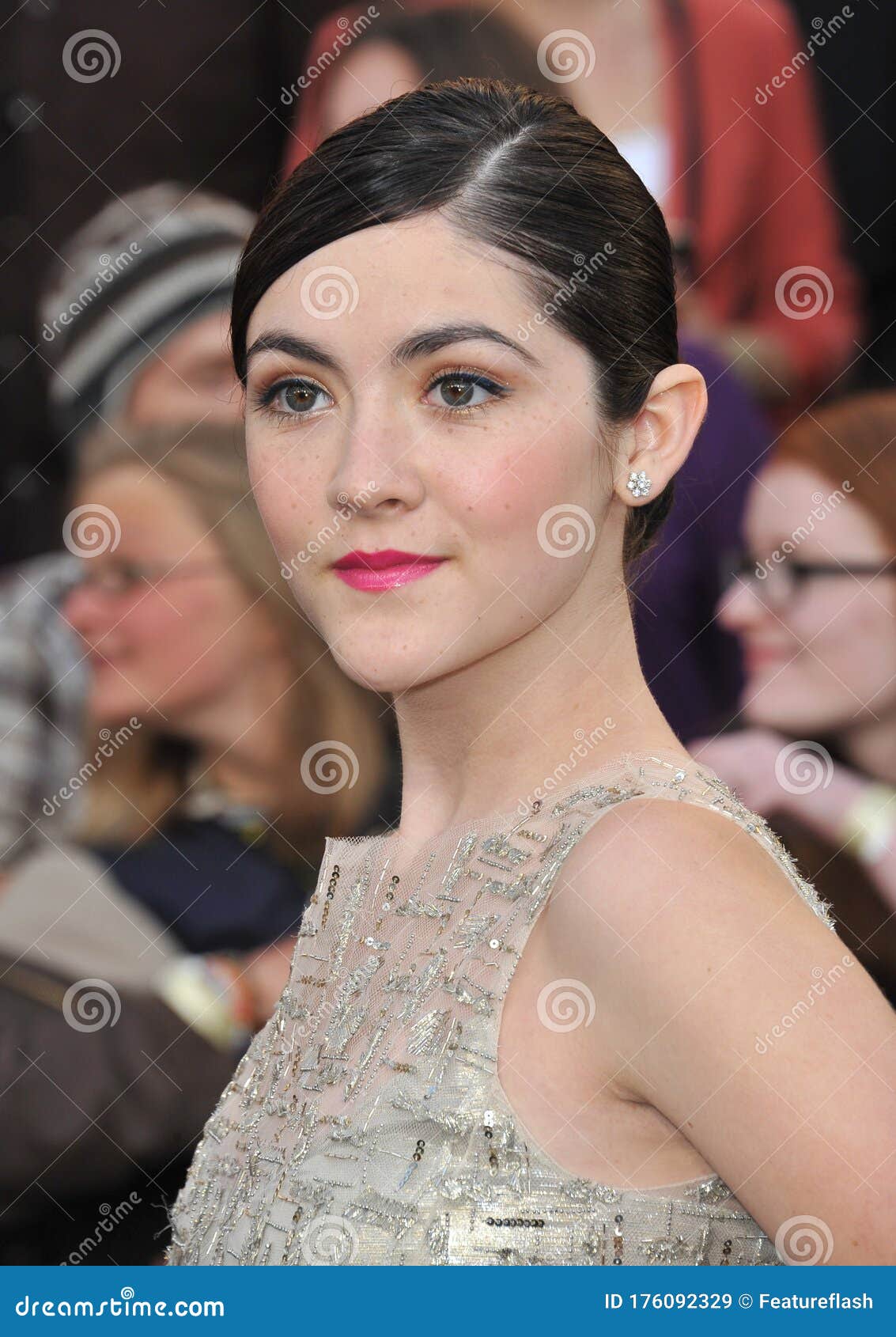 Photoshoot isabelle fuhrman Home >