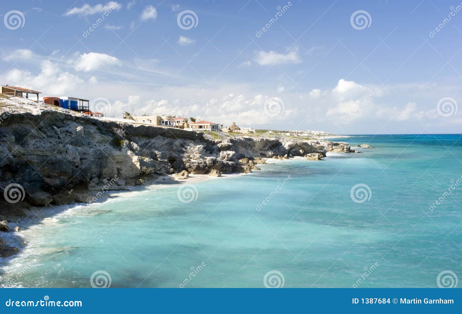 isla mujeres coastline.