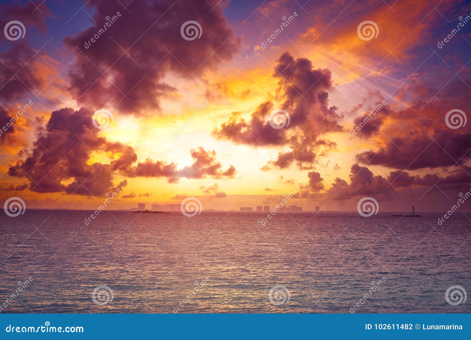 isla mujeres island caribbean beach sunset