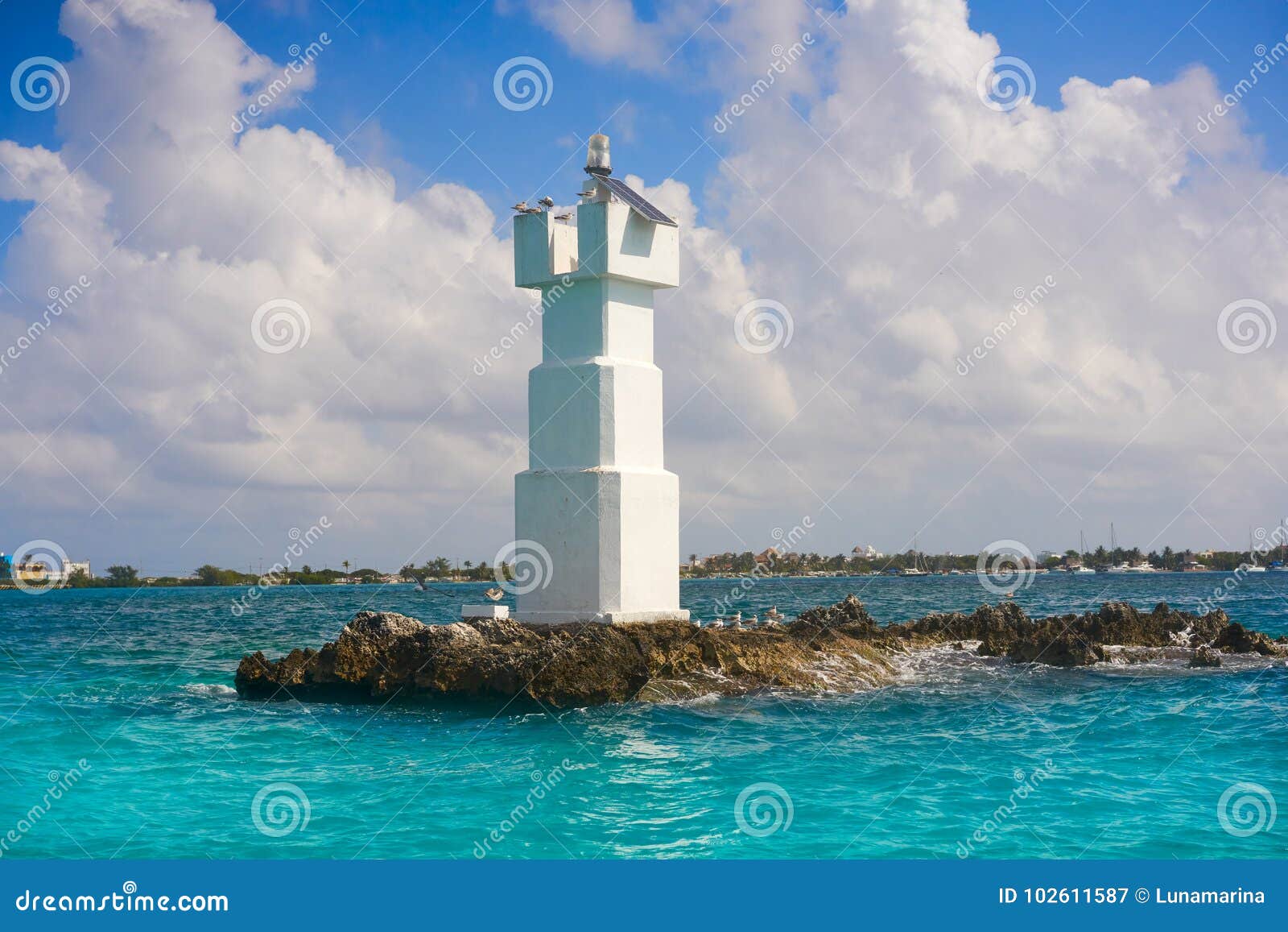 isla mujeres lighthouse el farito snorkel point