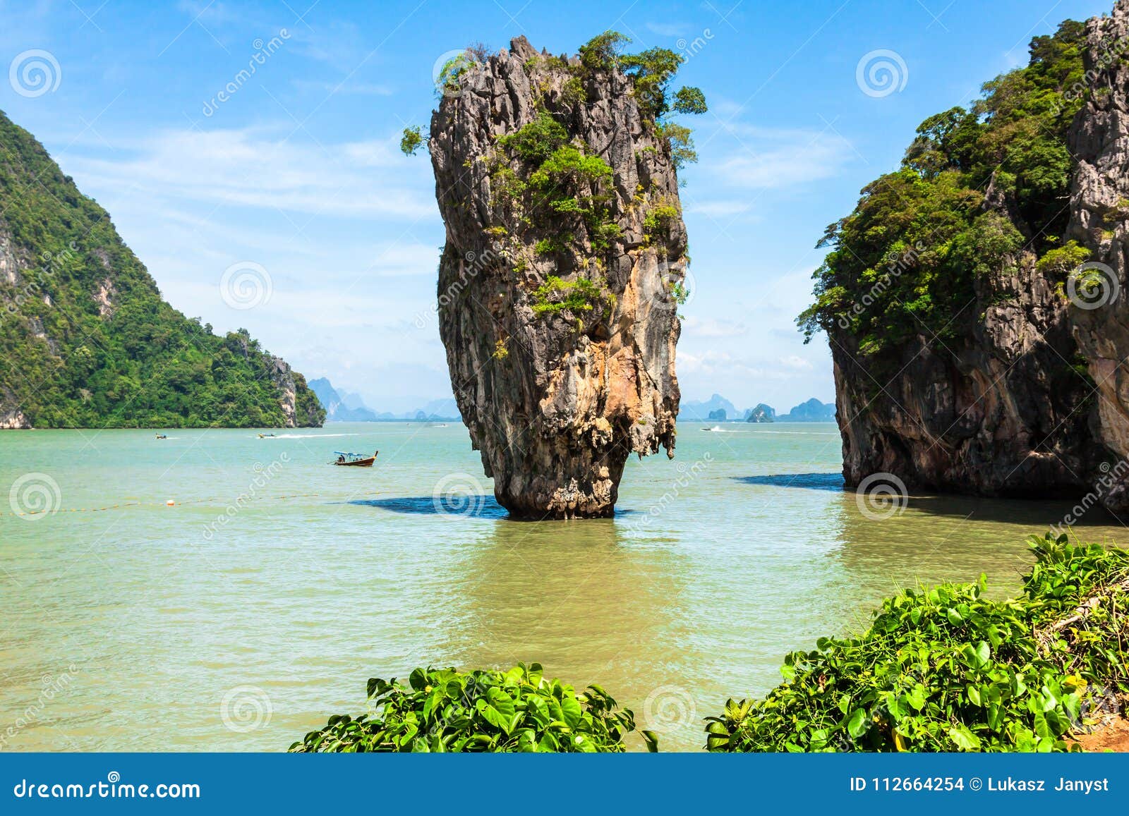 Phuket James Bond Island Phang Nga Stock Photo - Image of resort, local ...