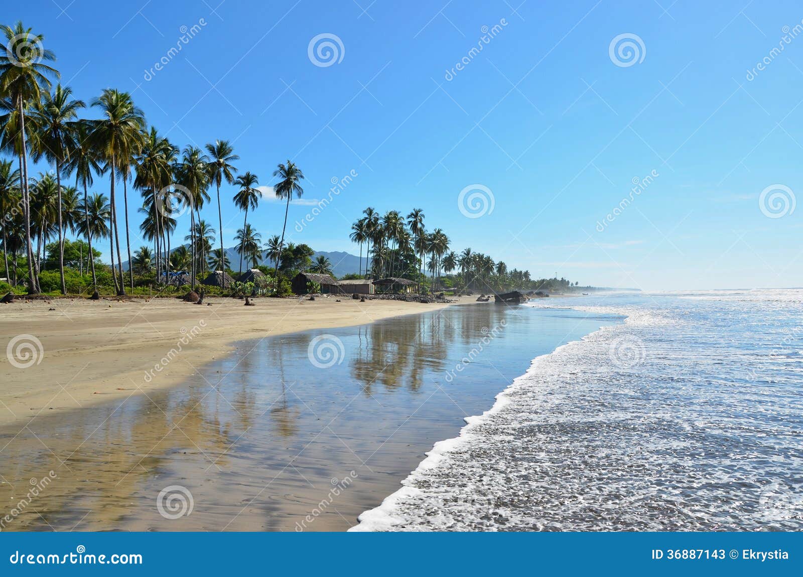 beach at playa el espino, el salvador