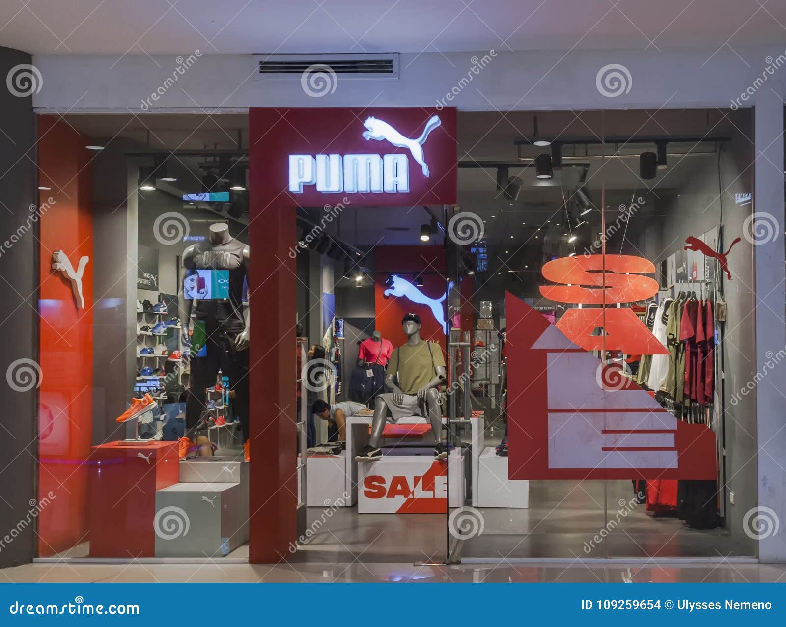 puma store in