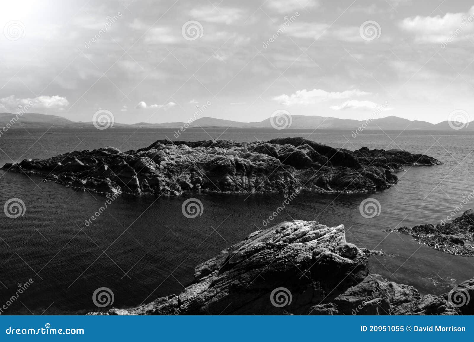 Isolated rocky islands stock image. Image of ireland - 20951055