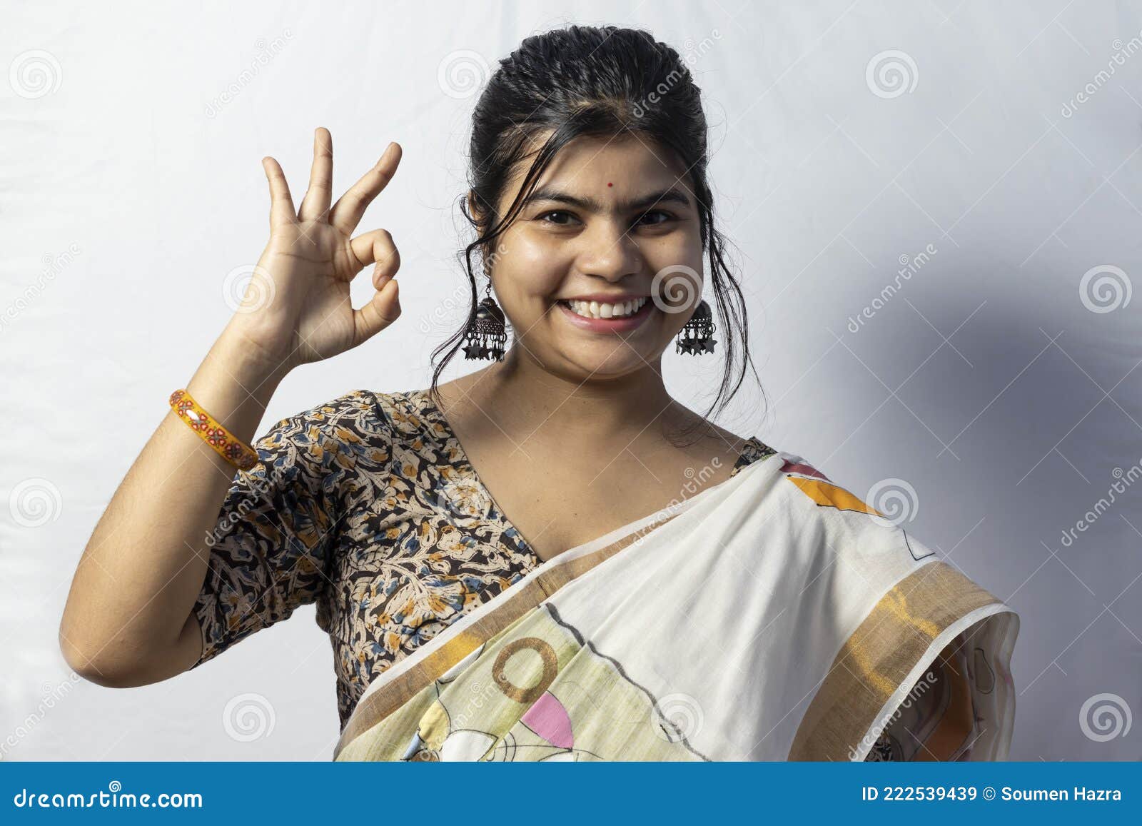 Beautiful Indian Woman in Saree Stock Image - Image of common, ethnic: 222539439 Beautiful Indian Woman in Saree Stock Image - Image of common, ethnic: 222539439