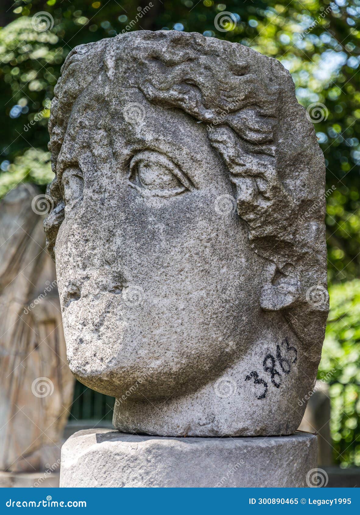 Istanbul Archaeological Museum Courtyard Ancient Statue in Istanbul