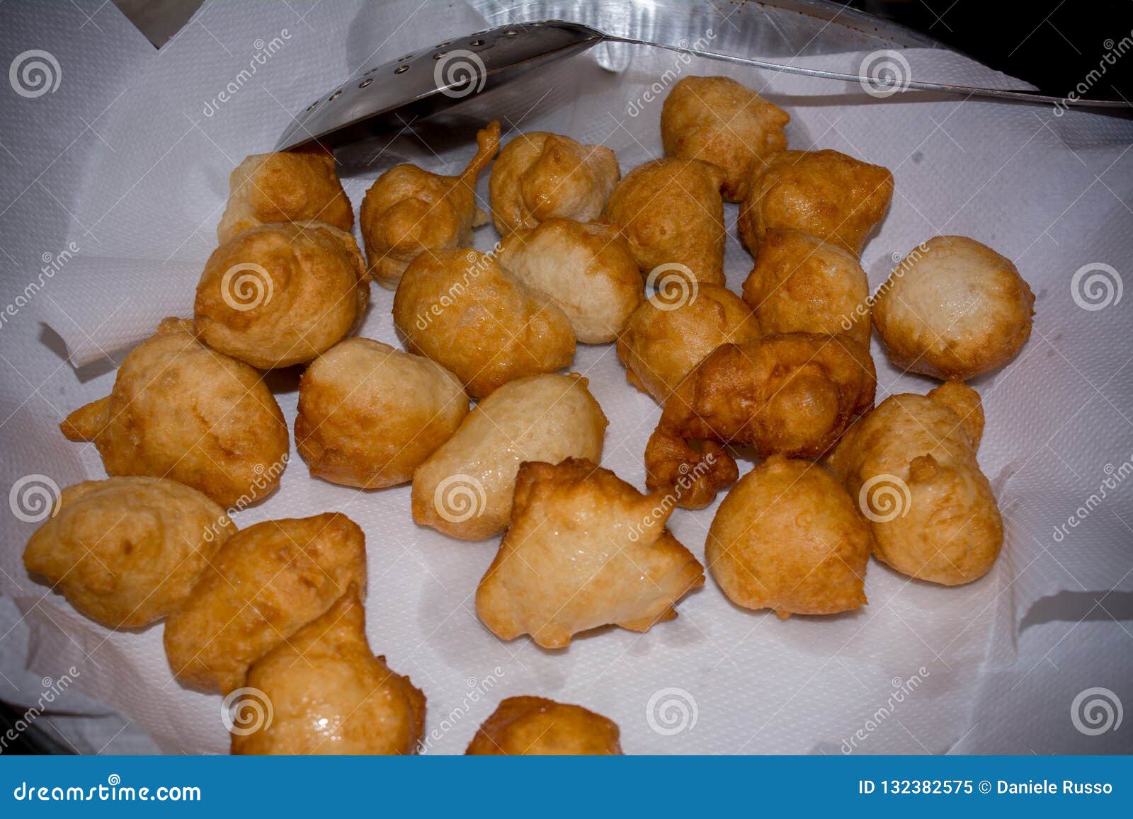 Buon Natale Kitchen Towel.Italian Christmas Traditional Dish Called Pettole Just Fried On Stock Image Image Of Italian Dessert 132382575