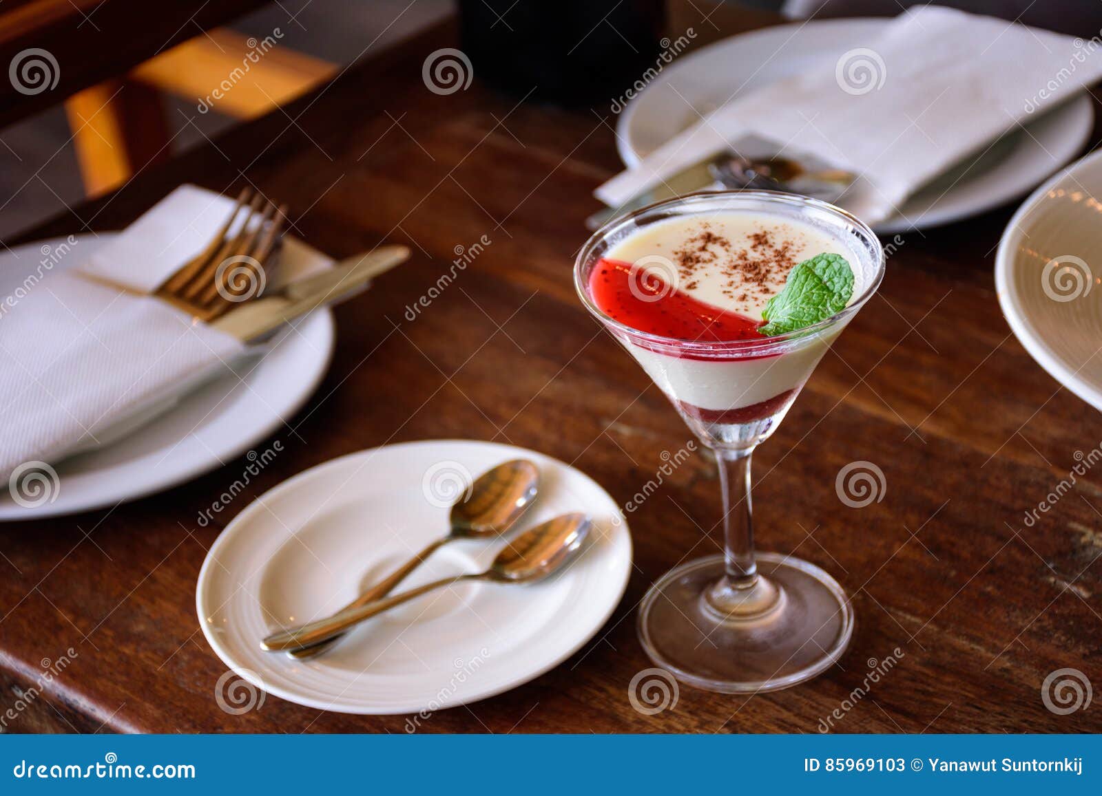 italian dessert panacotta glass