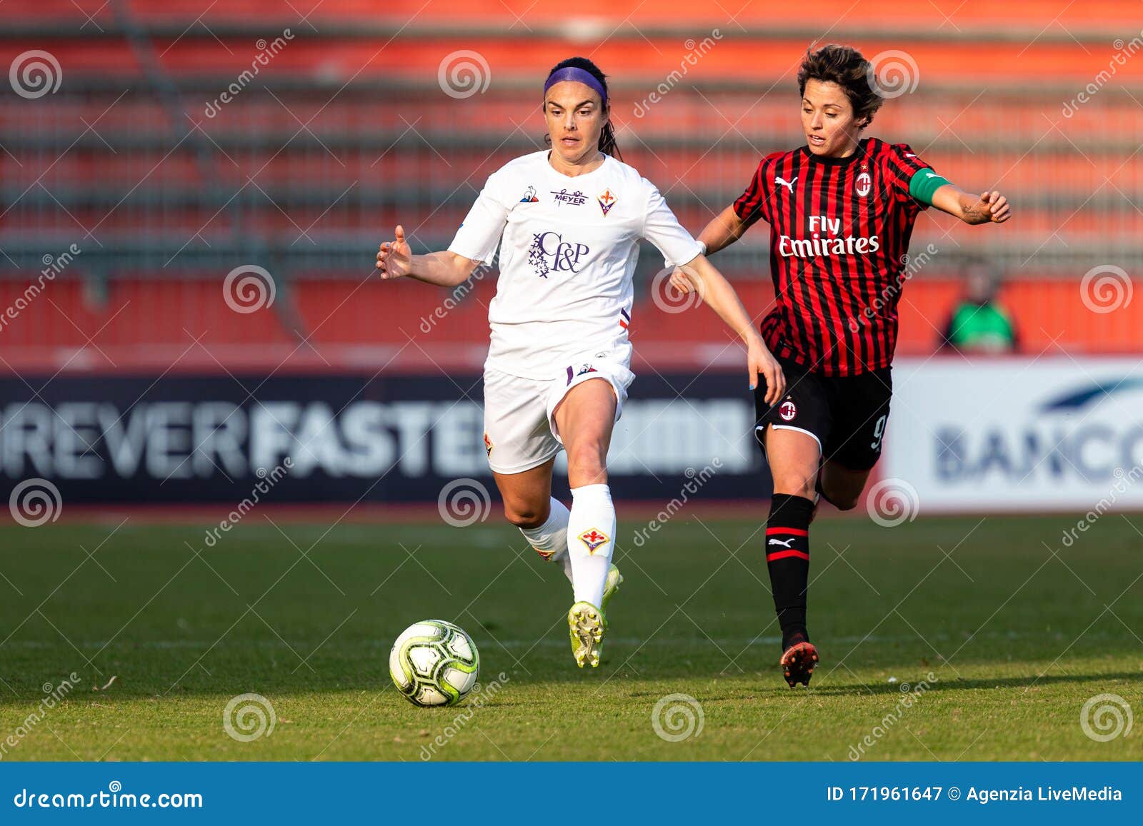 ACF Fiorentina Femminile Vs AC Milan Editorial Image - Image of jane,  players: 204041295